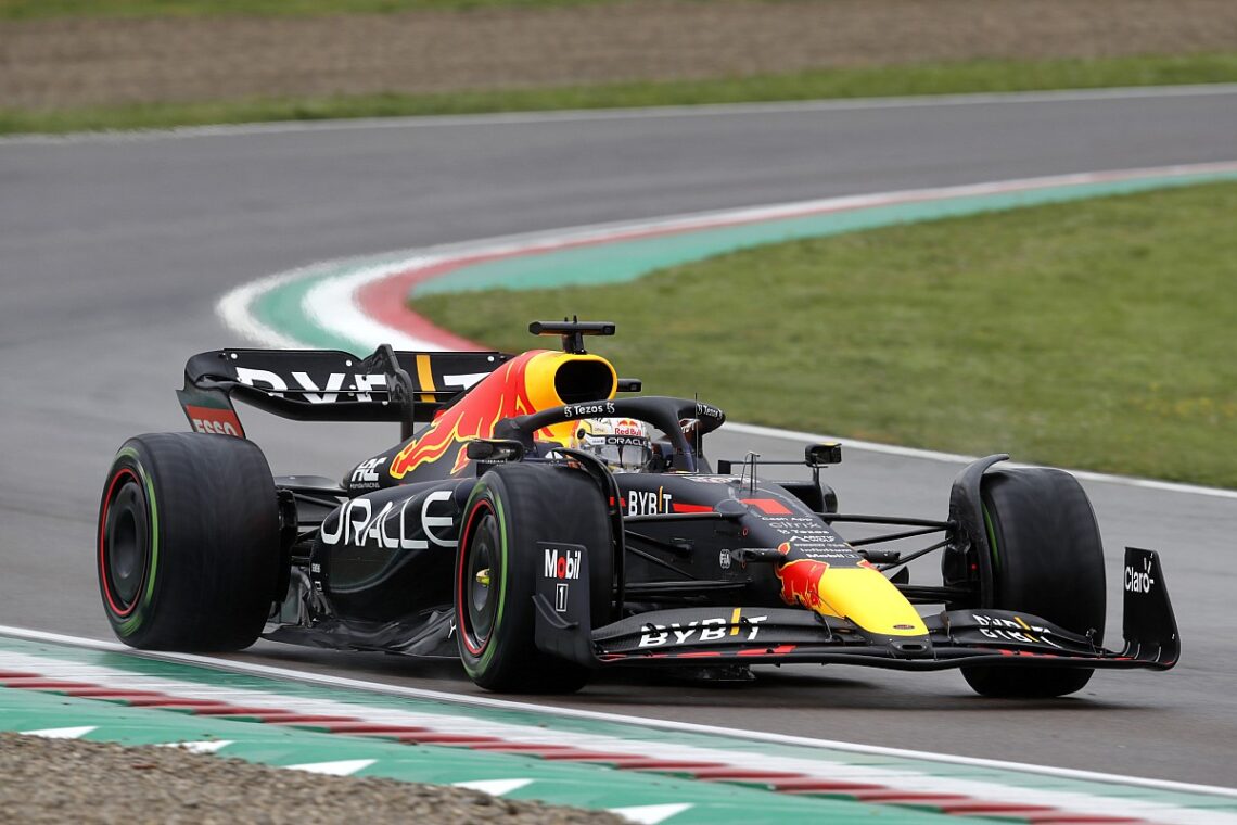 Verstappen grabs F1 sprint pole in disrupted session