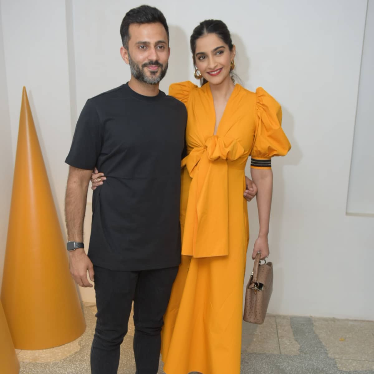 First meeting to welcome baby;  Check out Sonam Kapoor-Anand Ahuja’s millennial romance on their anniversary
