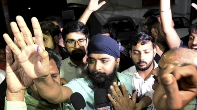 Let Punjab Police come, but with papers and proof, says Tajinder Bagga after ghar wapsi