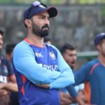 Watch: Wasim Jaffer refers to SRK's dialogue to mark Dinesh Karthik's comeback in Blue Jersey